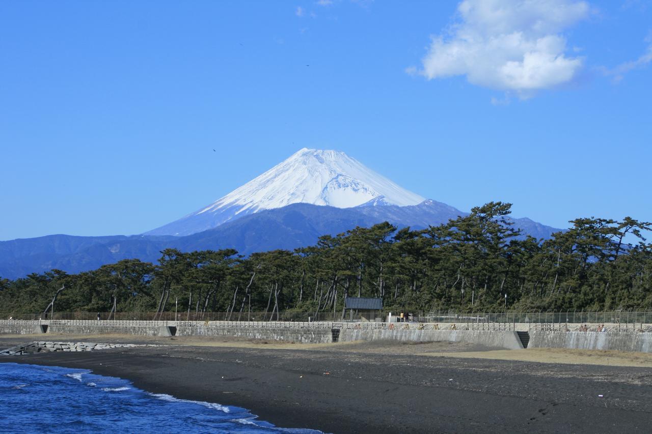 Kkr Numazu Hamayu Exterior foto
